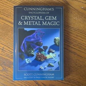 Cunningham's Encyclopedia of Crystal, Gem & Metal Magic - Blue Cover